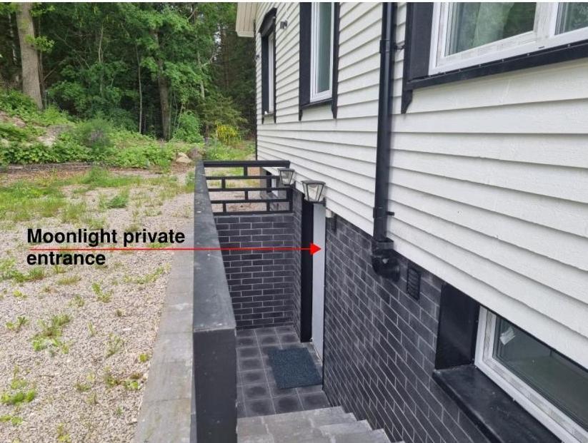 Moonlight - Trevlig Kallarlagenhet Apartment Broby Екстериор снимка